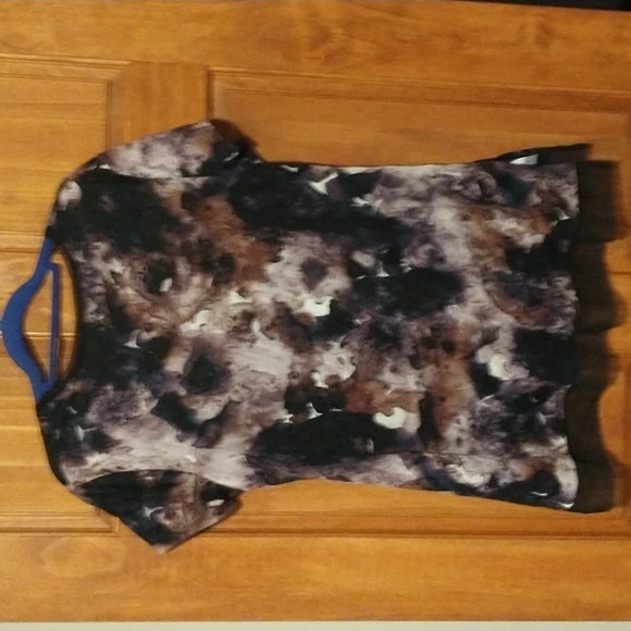 Vera Wang women's size L capped sleeve geometric pattern top w high-low effect - Picture 8 of 8